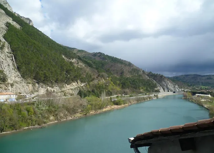 Vue Sur La Baume *